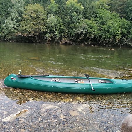 فندق Na Vrtu K25 Gradac المظهر الخارجي الصورة